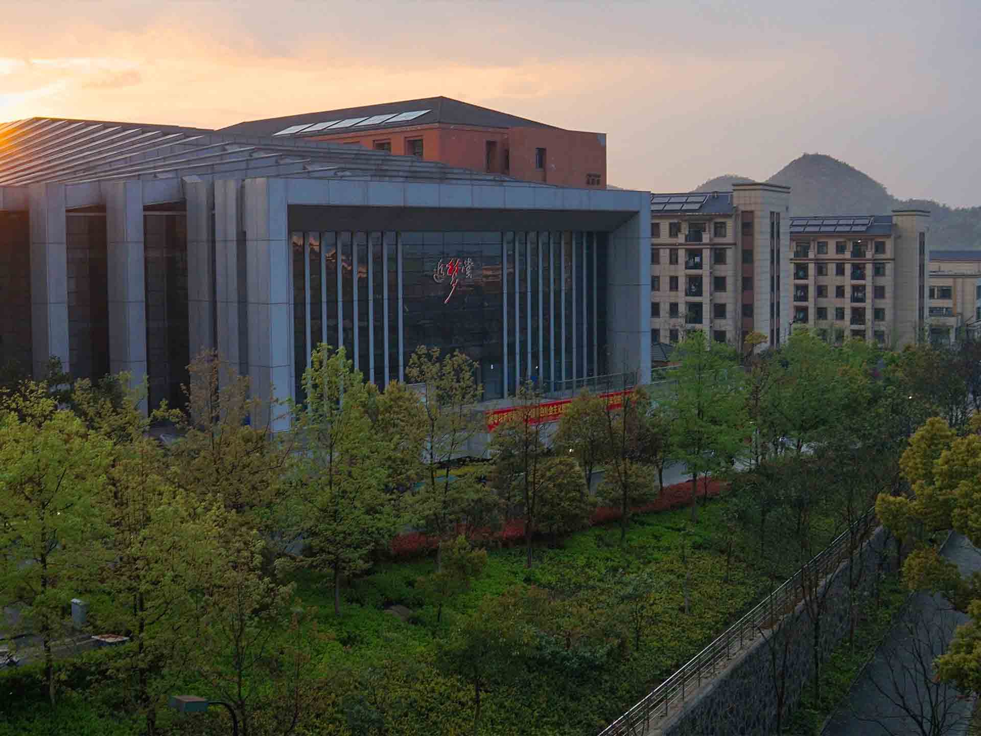 浙江外國語學院 - 院校概況