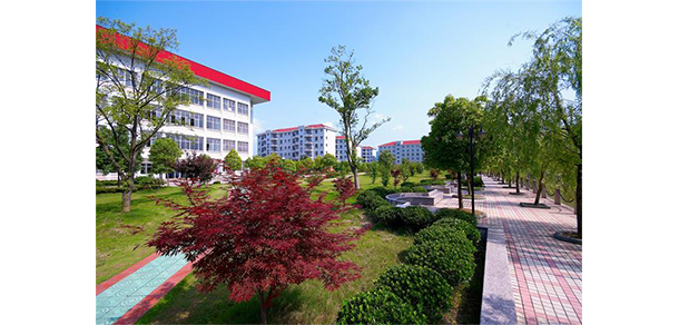 浙江宇翔職業(yè)技術(shù)學院 - 最美大學