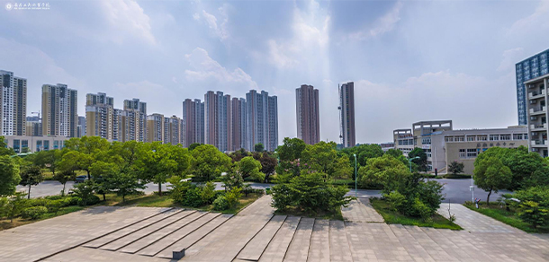 安徽工商職業(yè)學院 - 最美大學