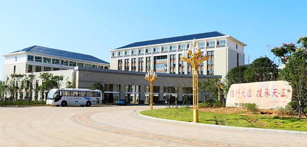 江西職業(yè)技術大學 - 最美院校
