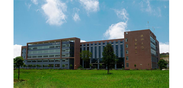 江西職業(yè)技術大學 - 最美大學