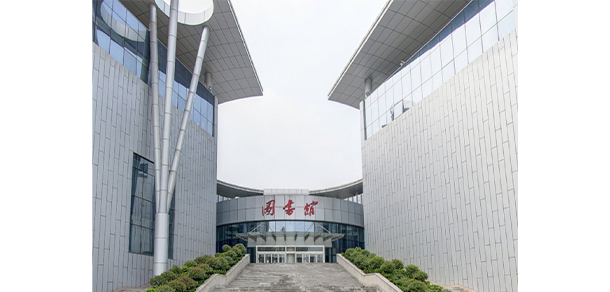 山東醫(yī)學(xué)高等?？茖W(xué)校 - 最美大學(xué)