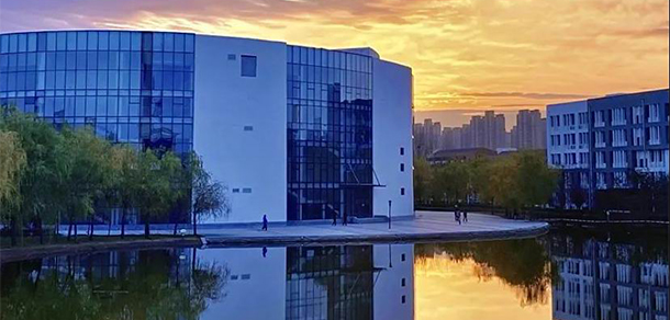 鄭州旅游職業(yè)學院 - 最美大學