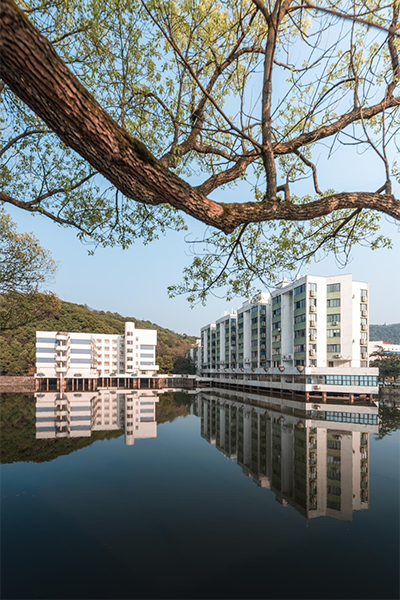 湖南大學 - 流金歲月