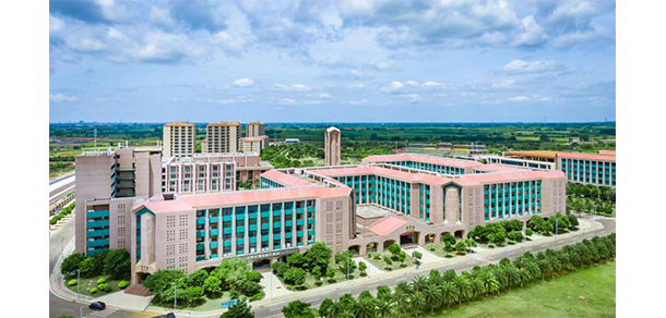 湛江科技學院 - 最美院校