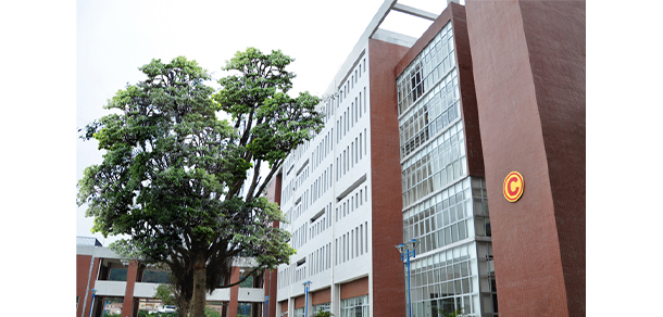 華南農(nóng)業(yè)大學珠江學院 - 最美大學