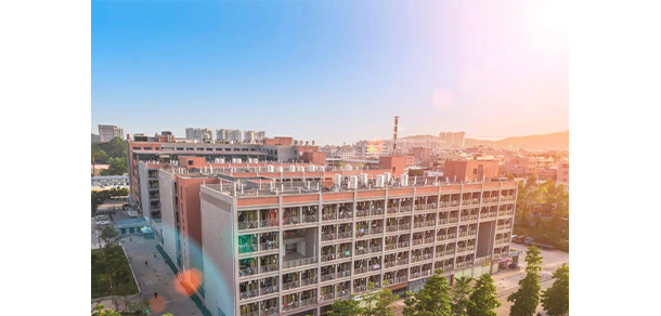 廣東食品藥品職業(yè)學院 - 最美院校