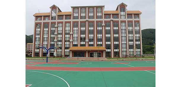 廣州珠江職業(yè)技術(shù)學院 - 最美大學