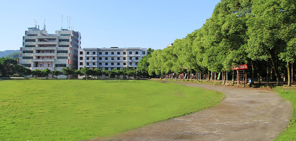 達州職業(yè)技術學院 - 最美大學