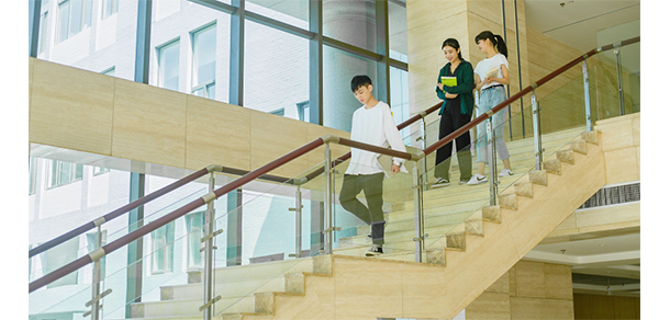 西安建筑科技大學華清學院 - 最美大學