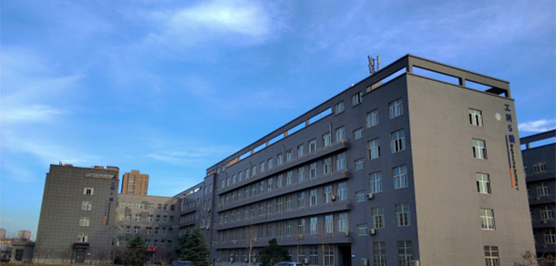 西安工業(yè)大學 - 最美大學