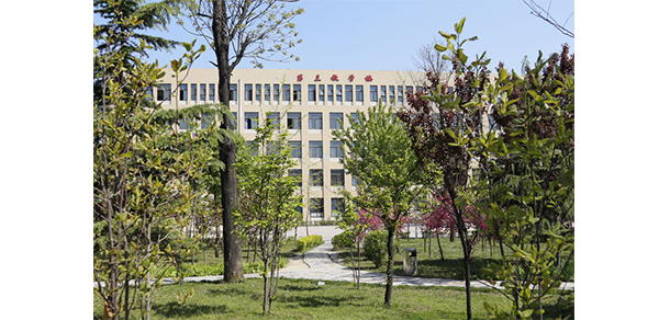西安職業(yè)技術(shù)學院 - 最美大學