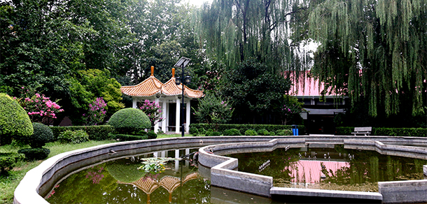 陜西能源職業(yè)技術學院 - 最美大學