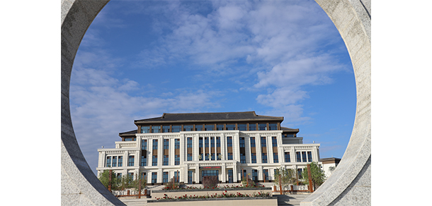 白銀希望職業(yè)技術學院 - 最美大學