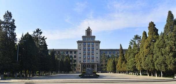 東北大學(xué) - 最美院校