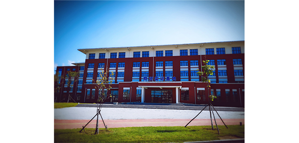 吉林通用航空職業(yè)技術學院 - 最美大學