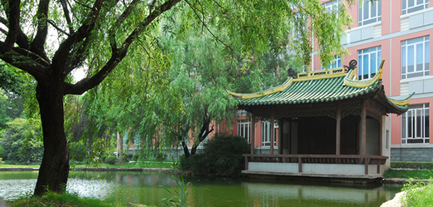上海體育學院 - 最美大學