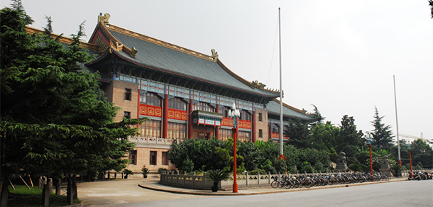 上海體育學院 - 最美大學